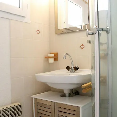 Maison Saint-denis-d'oleron, 2 Pieces, 4 Personnes - Fr-1-246a-2 * La Betaudiere